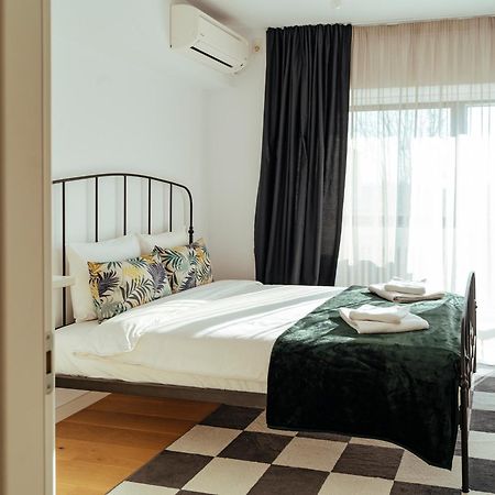 Central Modern Design Apartment บูคาเรสต์ ภายนอก รูปภาพ