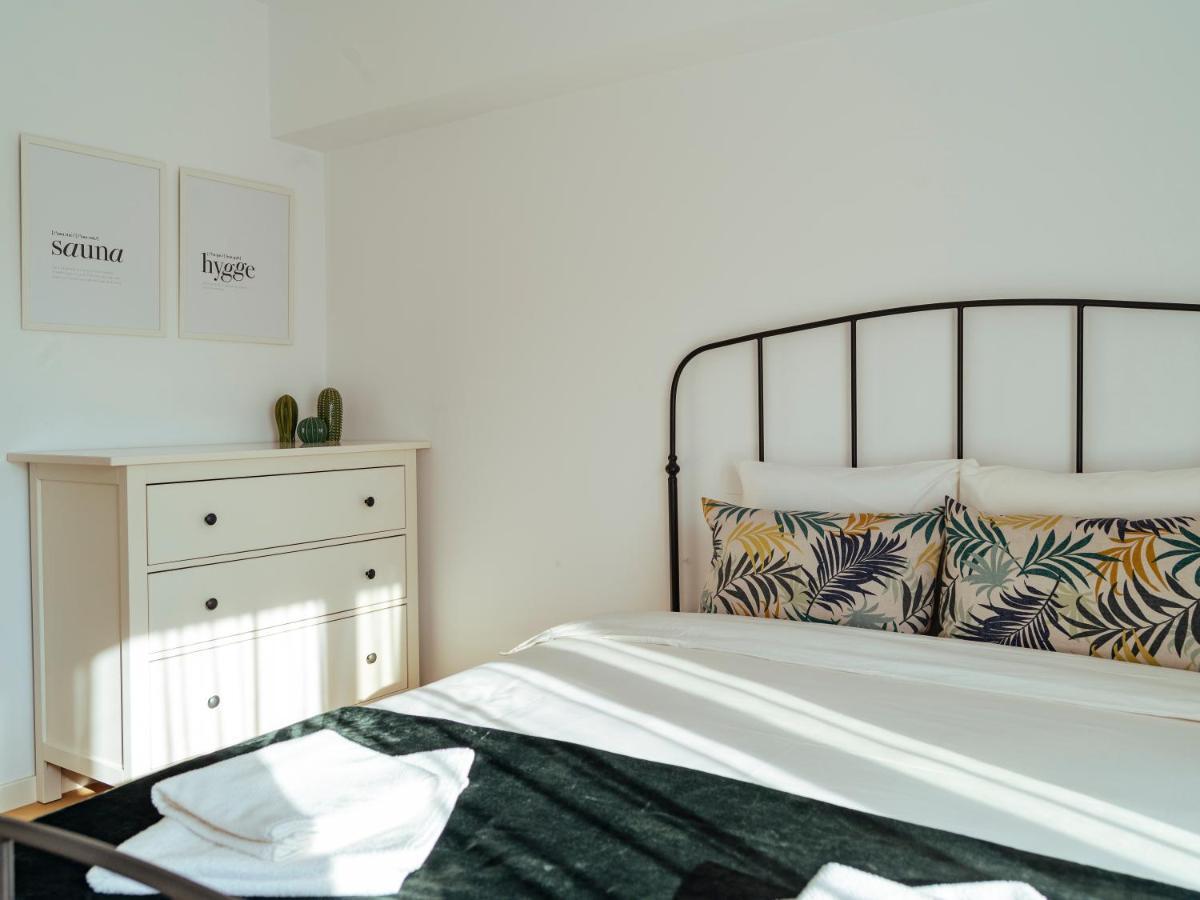 Central Modern Design Apartment บูคาเรสต์ ภายนอก รูปภาพ