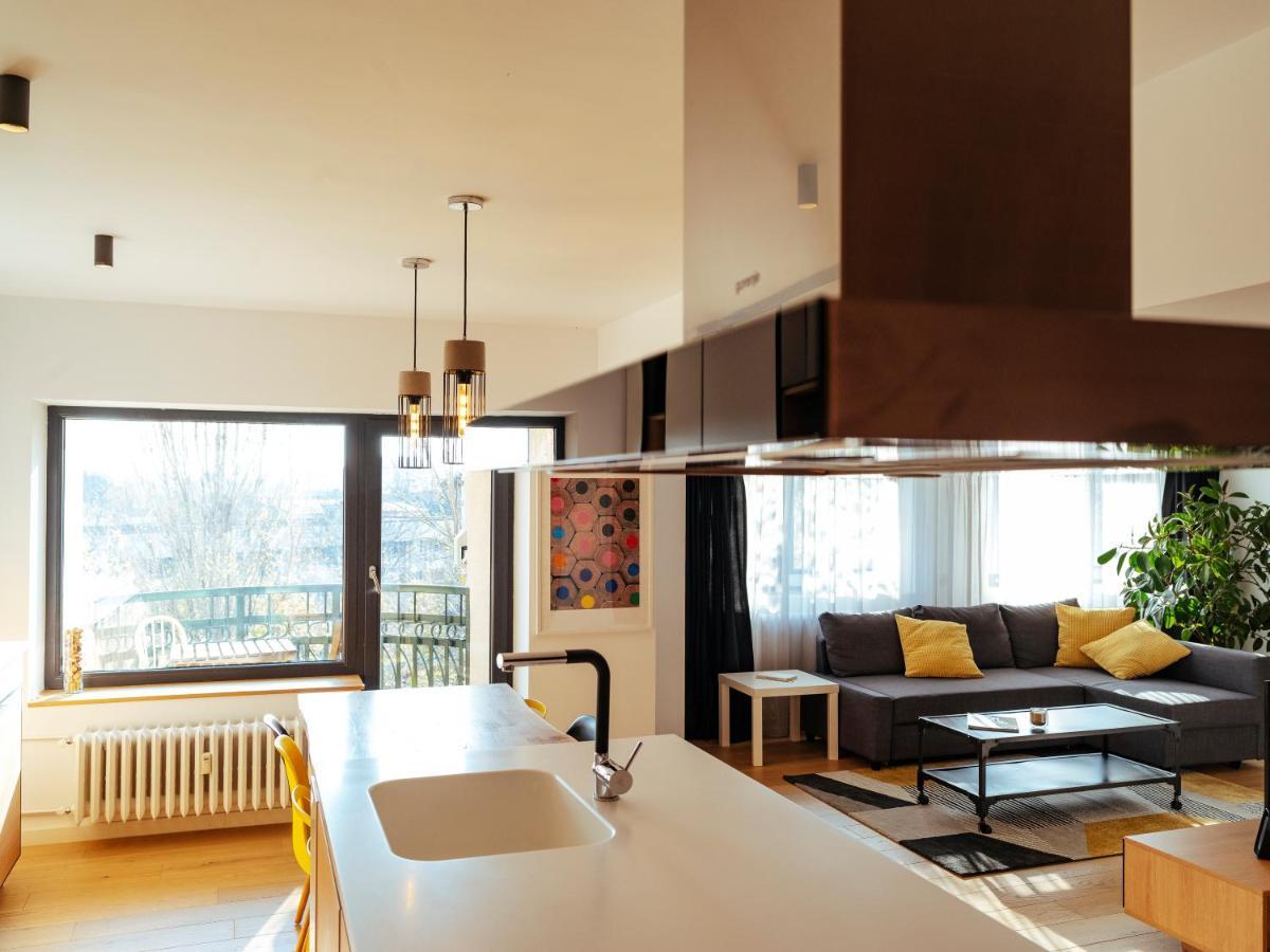 Central Modern Design Apartment บูคาเรสต์ ภายนอก รูปภาพ