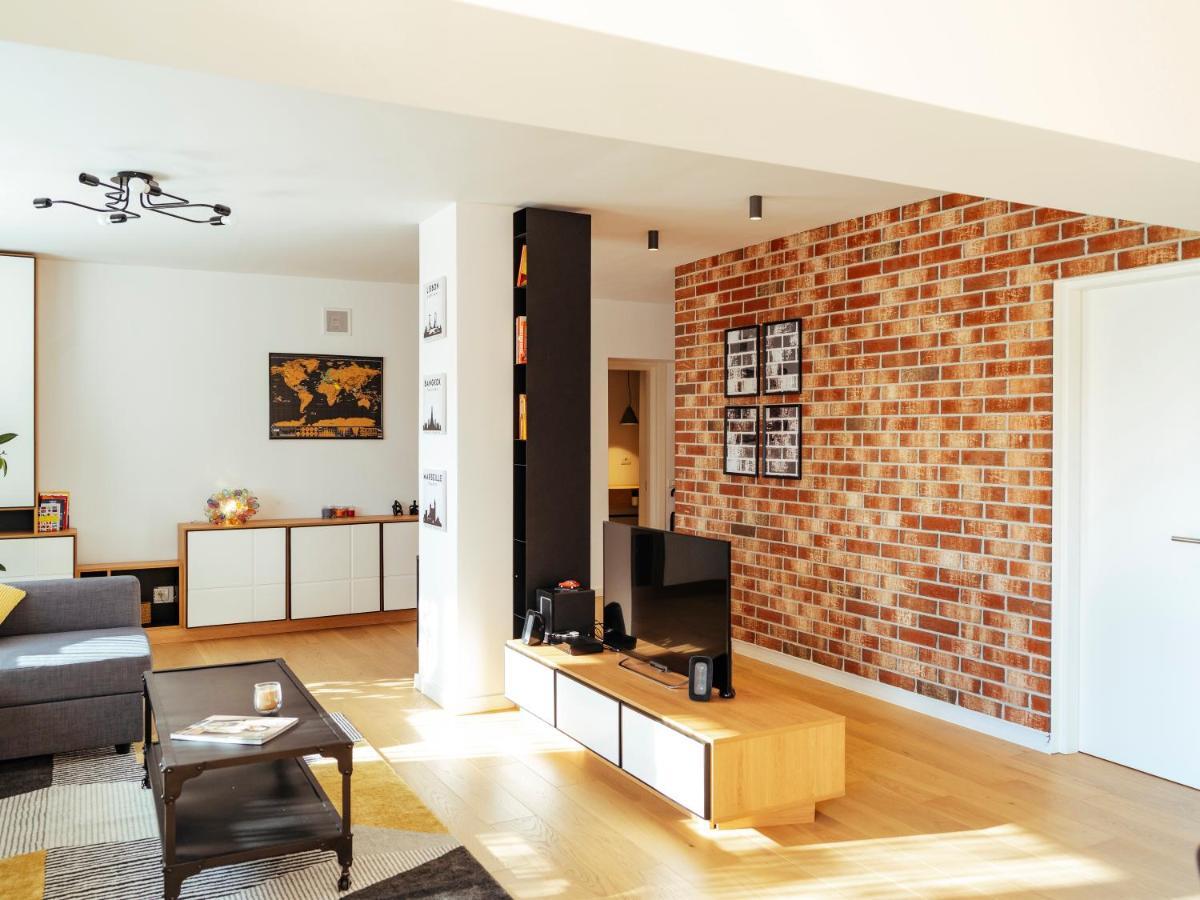 Central Modern Design Apartment บูคาเรสต์ ภายนอก รูปภาพ